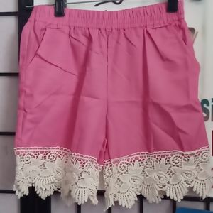🆕 Lace short pants sz 10/12Y